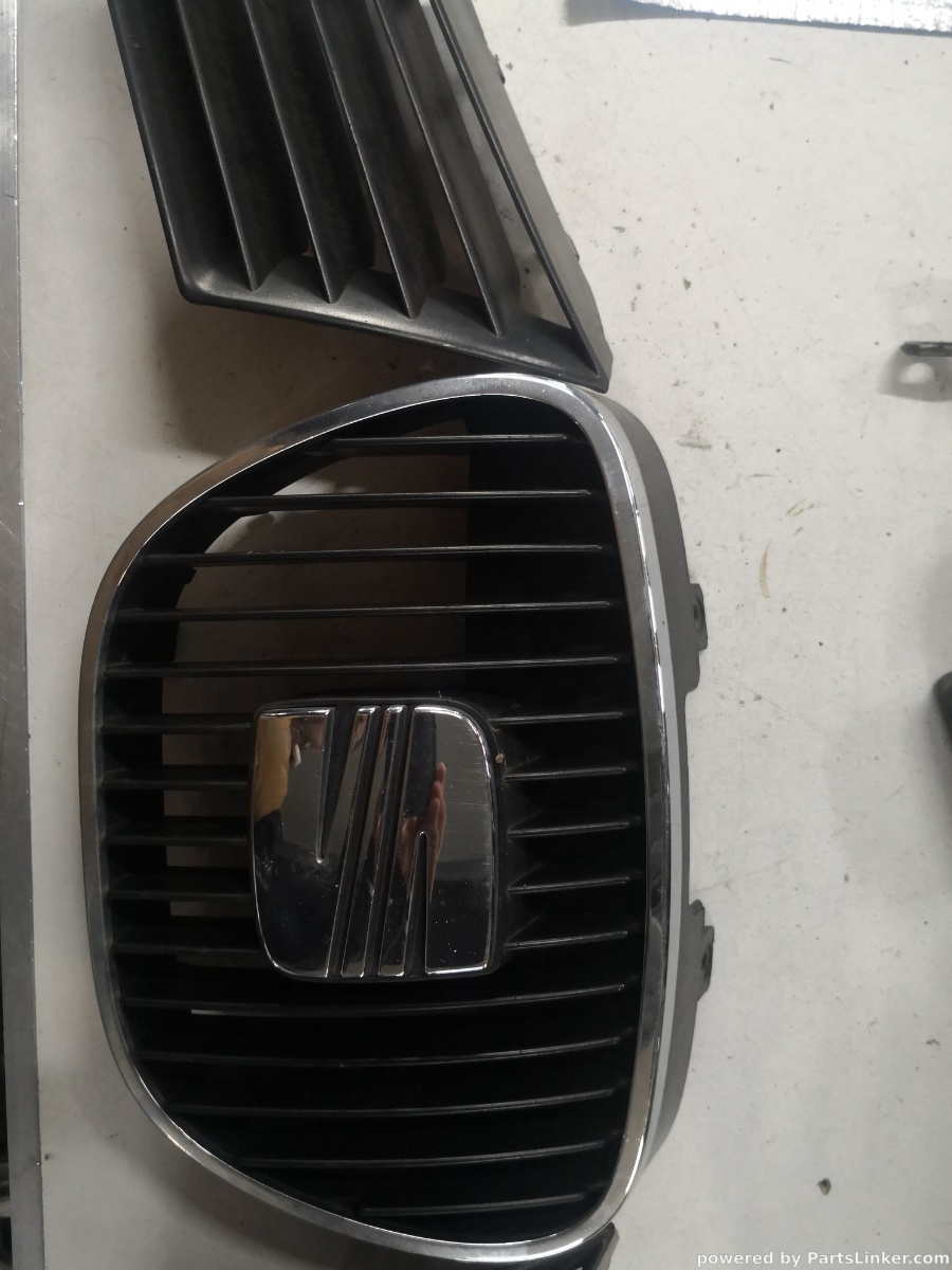 Grila bara SEAT IBIZA IV (6L1) [ 2002 - 2009 ] OEM 6l0853677 – foto 2