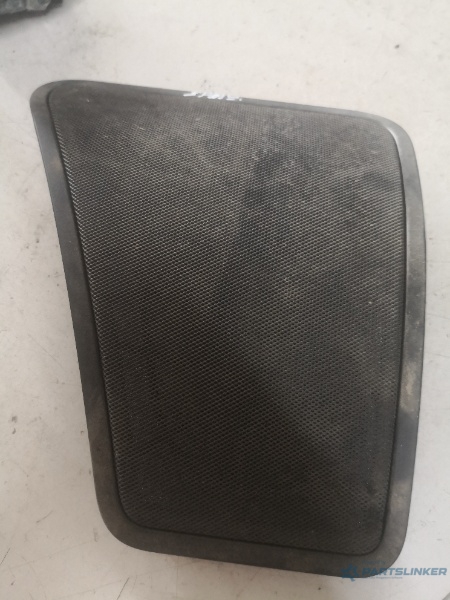 Grila boxa dreapta spate BMW 7 V (F01, F02, F03, F04) [ 2008 - 2015 ]