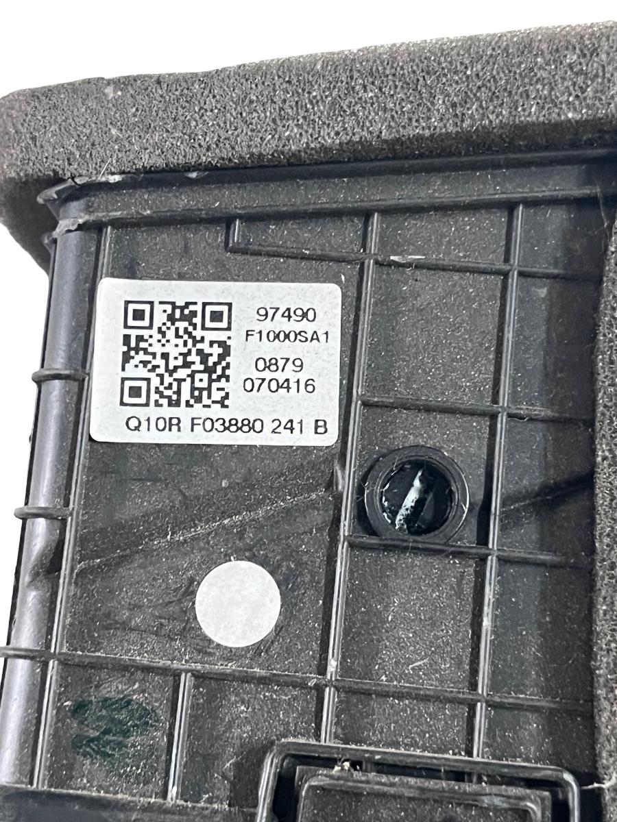 Grila de ventilatie bord centrala KIA SPORTAGE QL, QLE 2015 -> F1000SA1 – foto 3