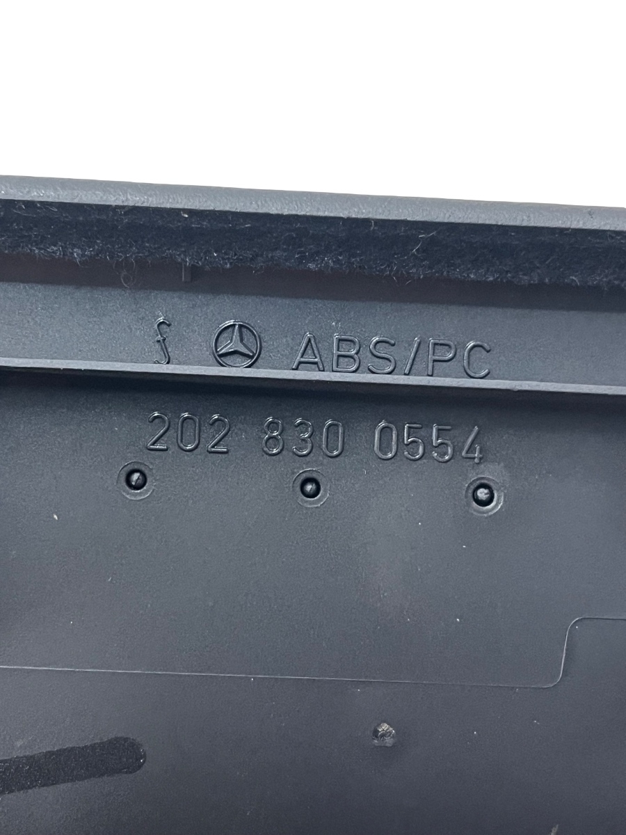 Grila de ventilatie bord centrala MERCEDES-BENZ C-CLASS W202 1993 - 2000 2028300554 – foto 3