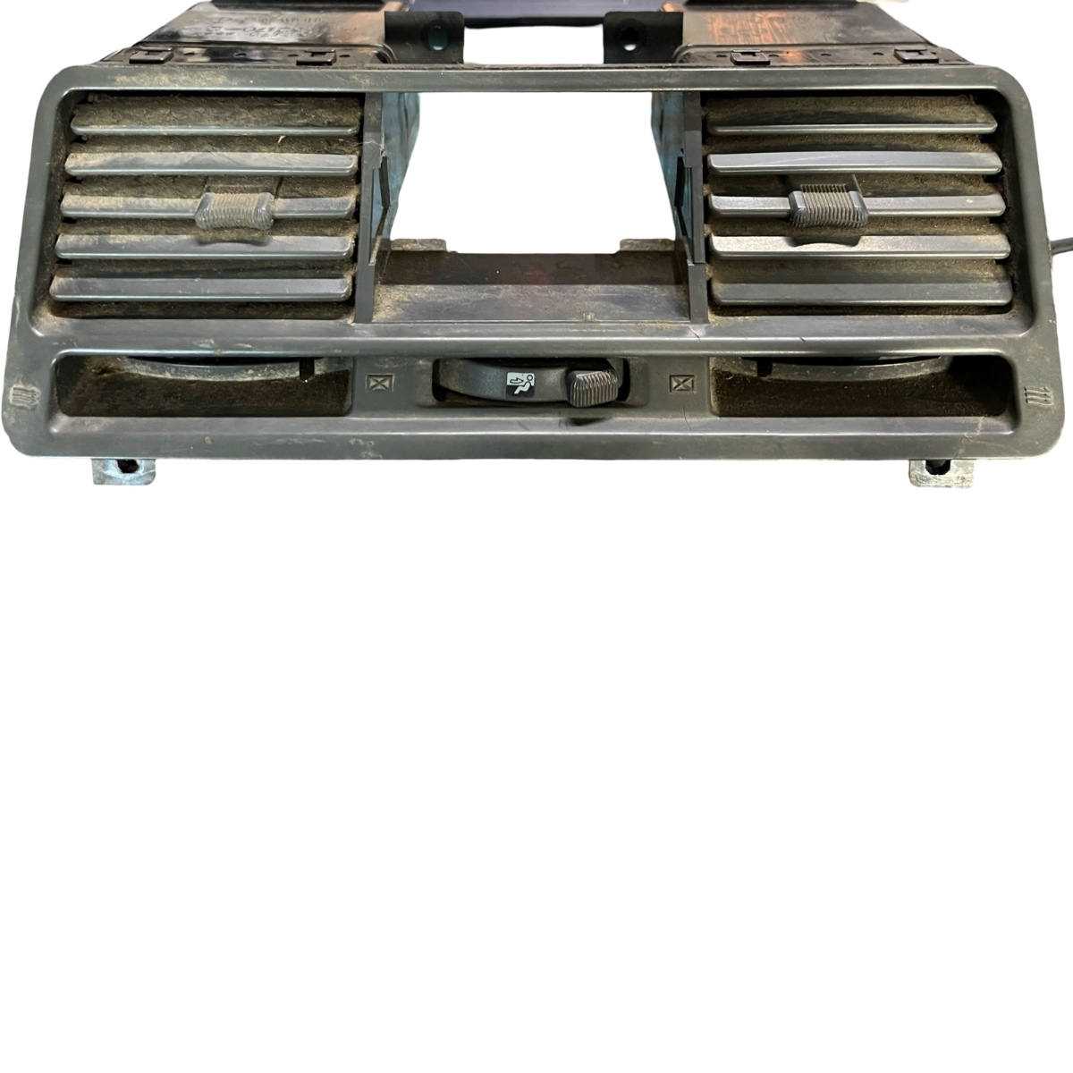 Grila de ventilatie bord centrala MITSUBISHI PAJERO MINI H5_A 1994 - 2012 652170
