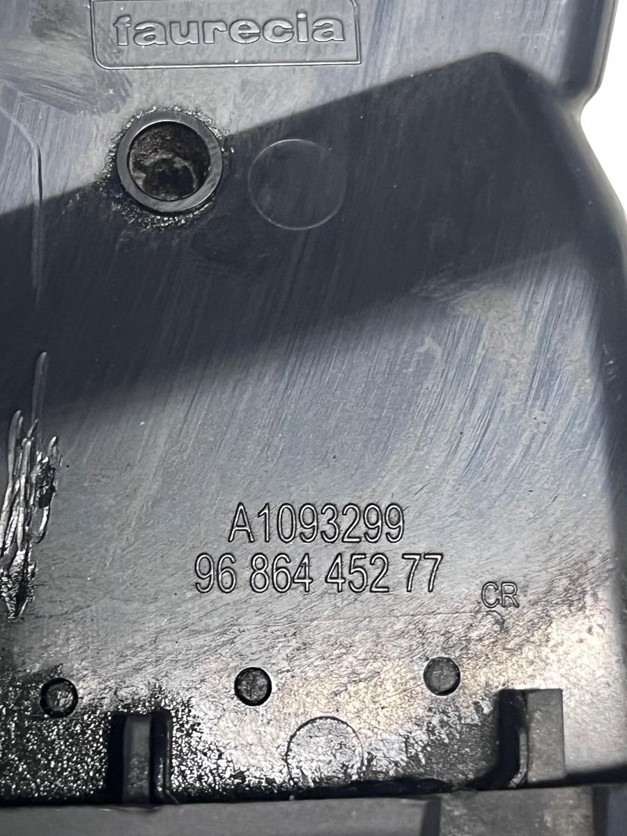 Grila de ventilatie bord centrala PEUGEOT 508 8D_ 2010 -> 9686445277 – foto 3