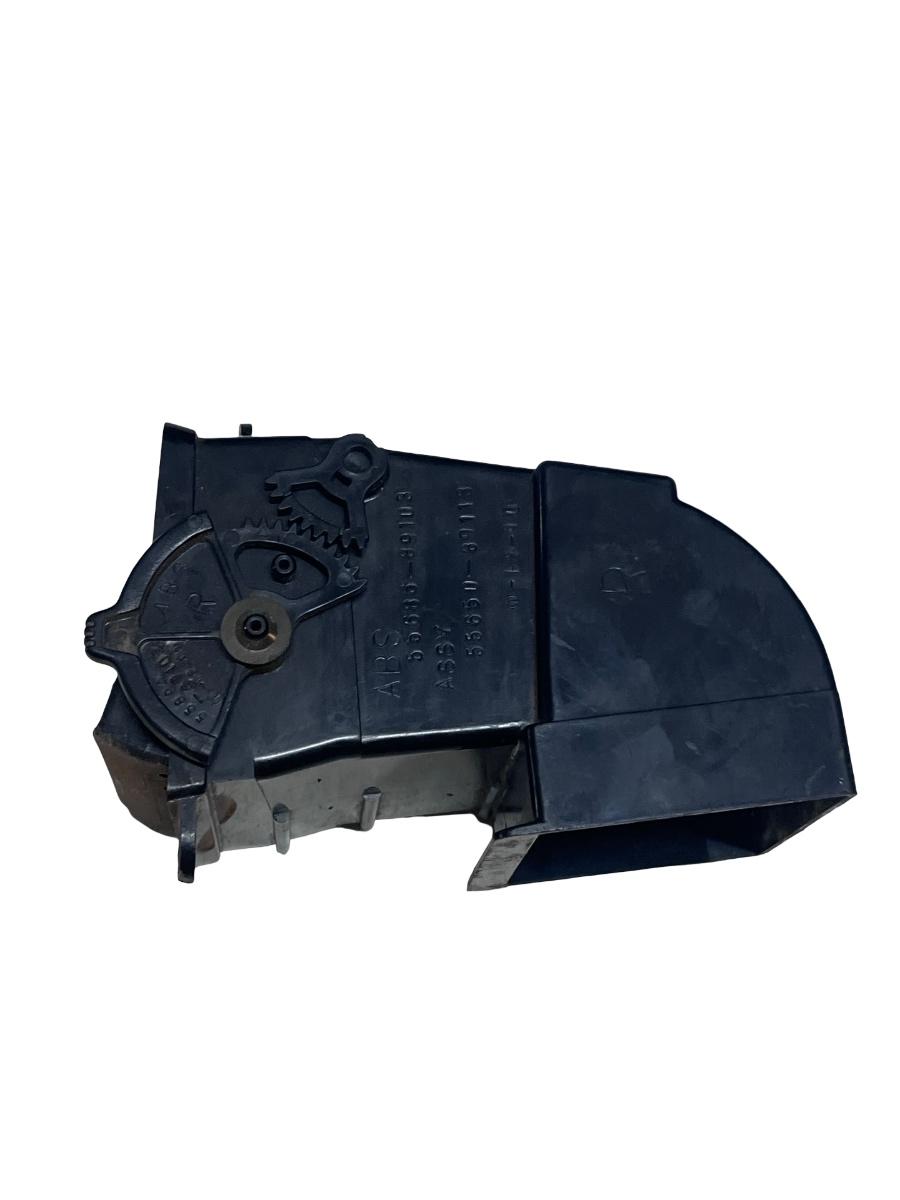 Grila de ventilatie bord centrala TOYOTA 4 RUNNER _N1_ 1987 - 1996 55650-89113 – foto 2