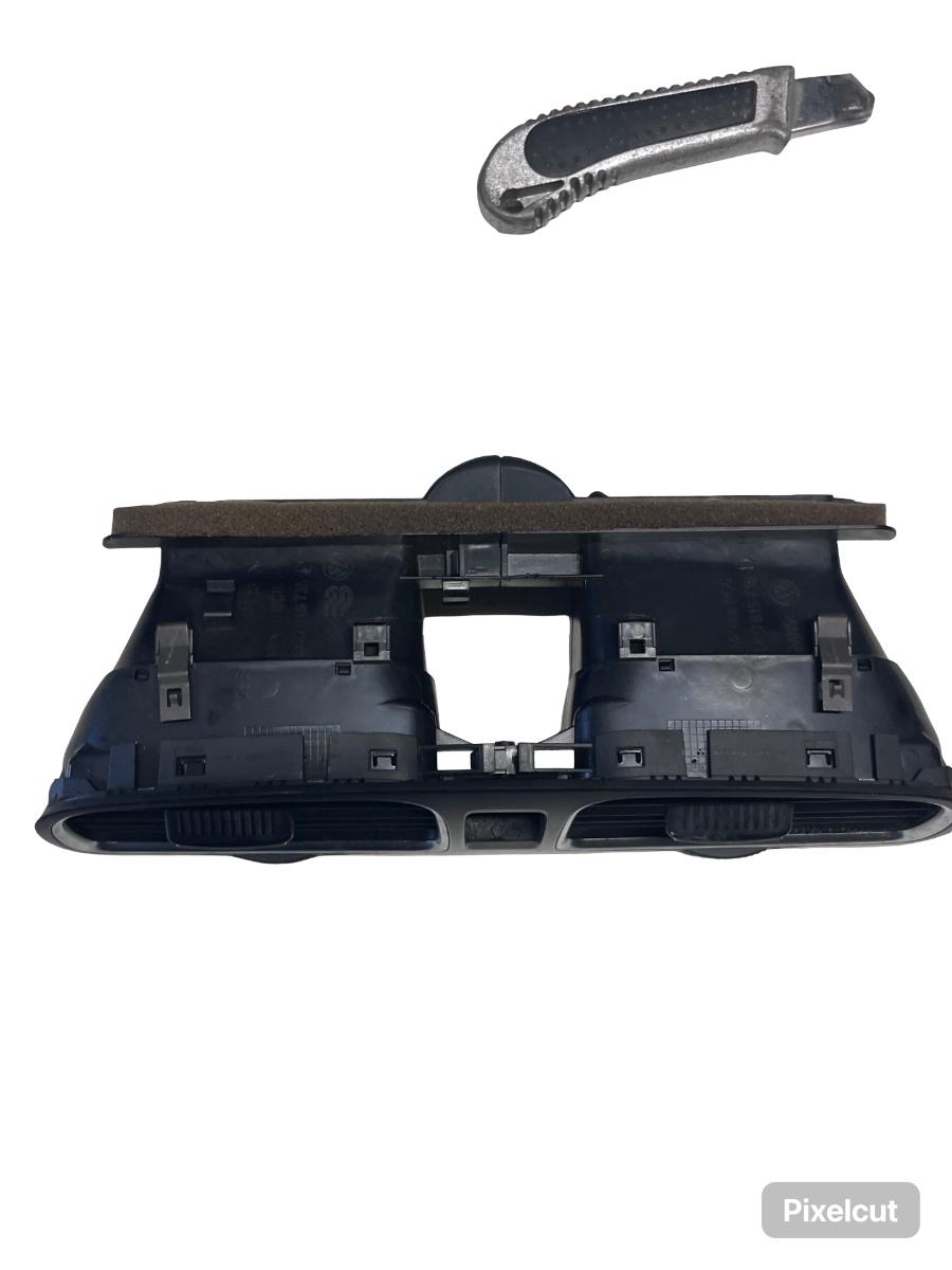 Grila de ventilatie bord centrala VOLKSWAGEN GOLF VI Variant AJ5 2009 - 2013 5K0815736D – foto 2