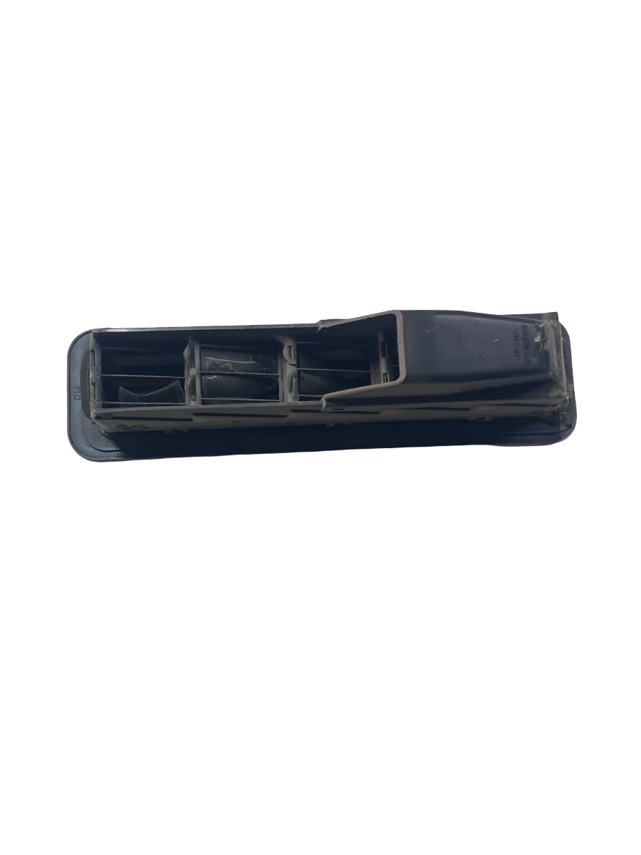 Grila de ventilatie dreapta spate TOYOTA HILUX VII Pickup _N1_, _N2_, _N3_ 2004 - > – foto 2
