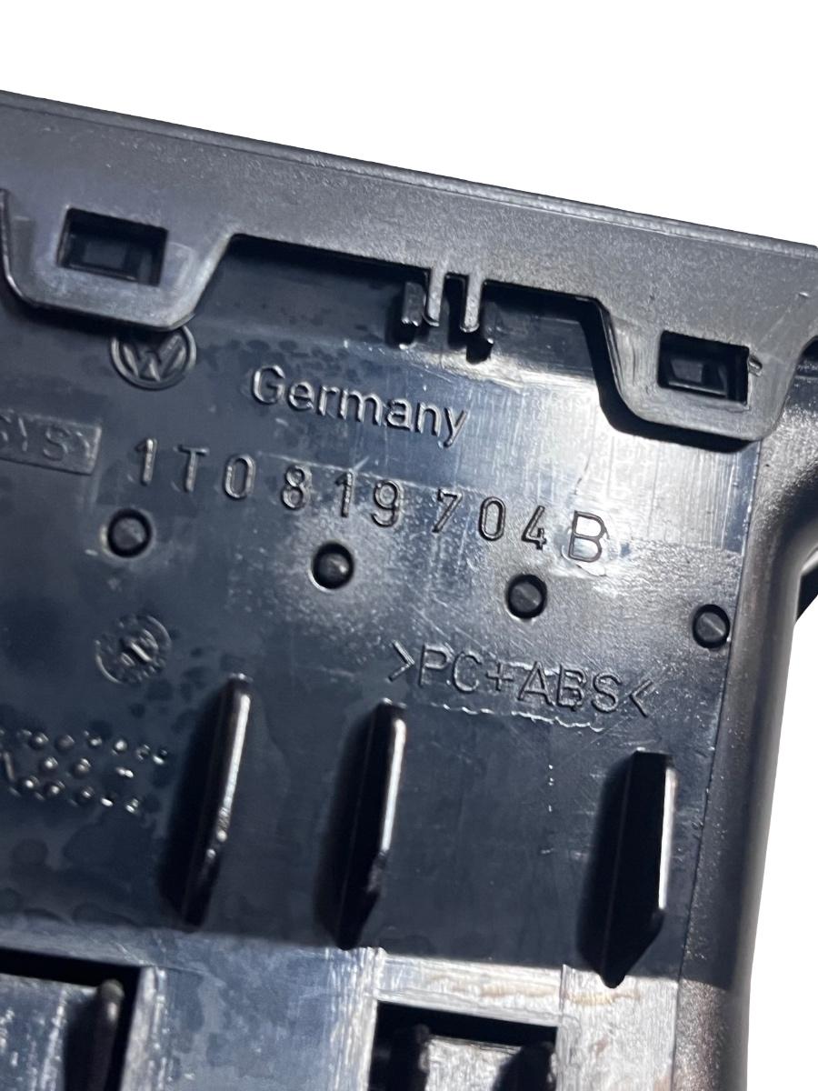 Grila de ventilatie laterala panou de bord dreapta fata VOLKSWAGEN TOURAN 1T1, 1T2 2003 - 2010 1T0819704B – foto 3