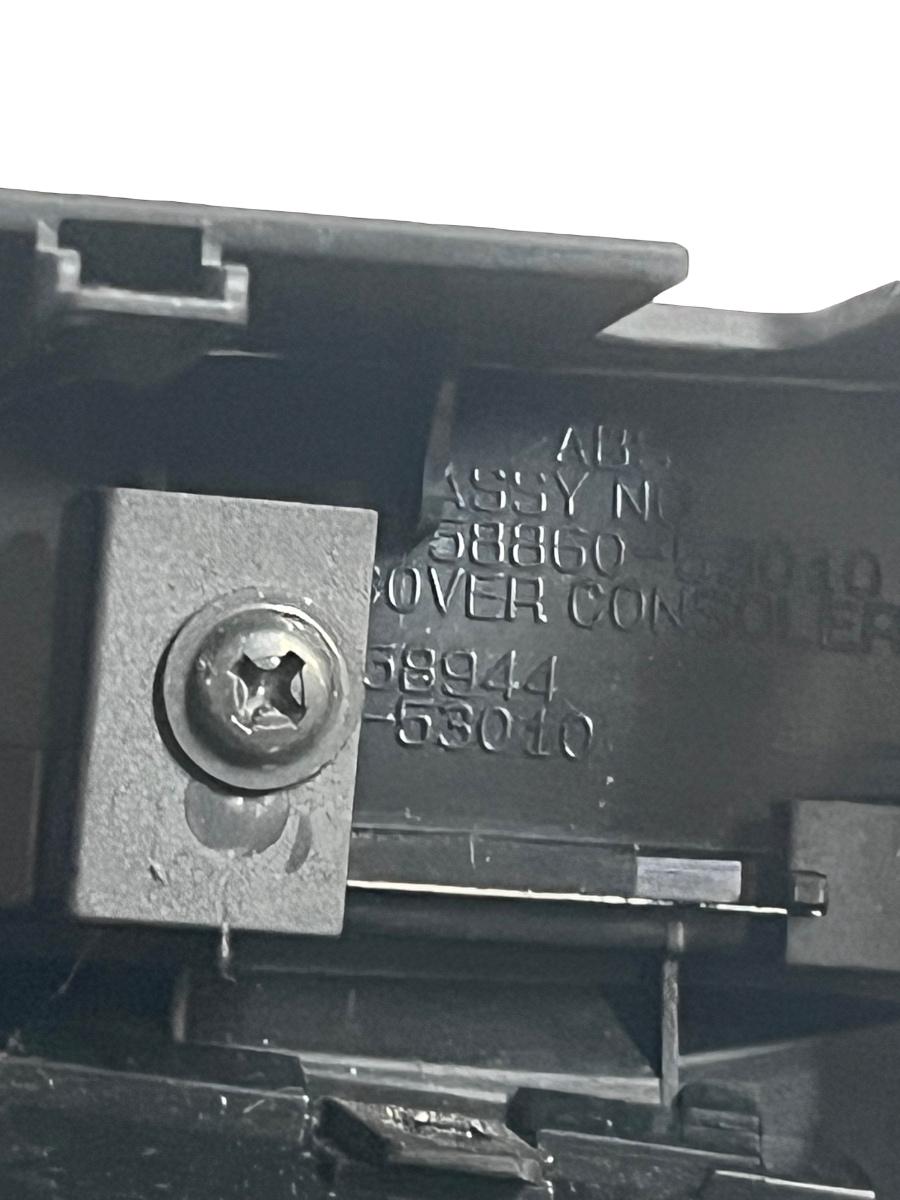 Grila de ventilatie spate LEXUS IS II Saloon GSE2_, ALE2_, USE2_ 2005 - 2013 58944-53010 – foto 3