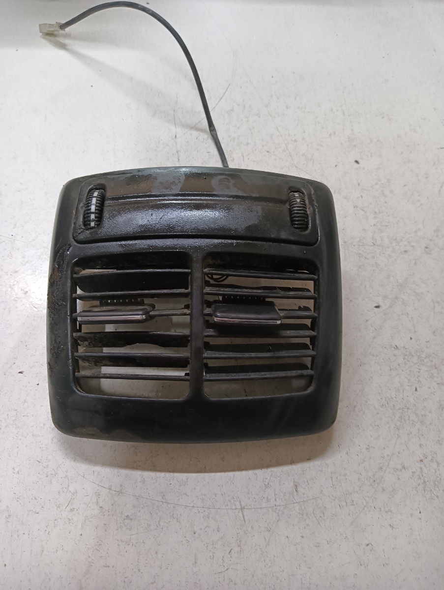 Grila de ventilatie spate MERCEDES-BENZ E-CLASS W211 2002 - 2009 – foto 2