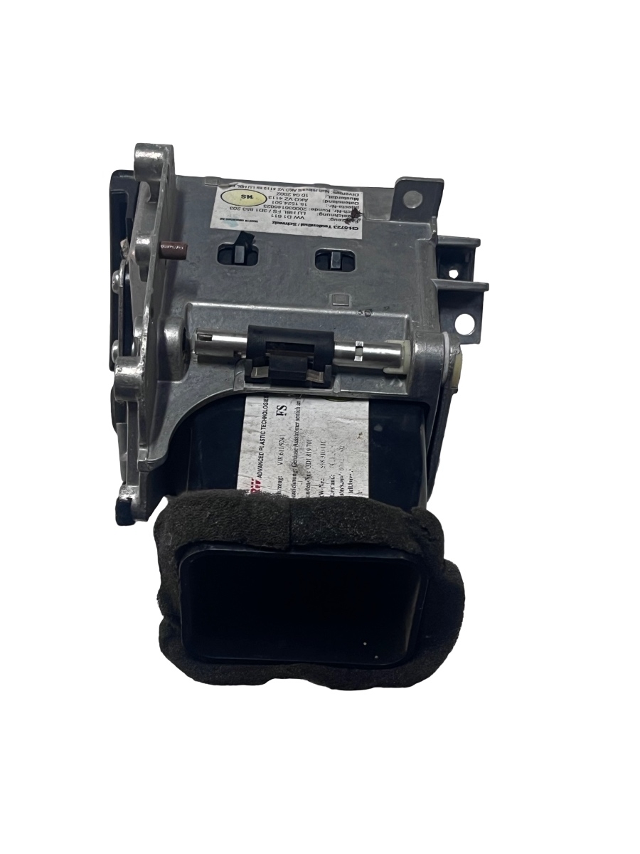 Grila de ventilatie stanga fata VOLKSWAGEN PHAETON 3D_ 2002 - 2016 3D1819073 – foto 3