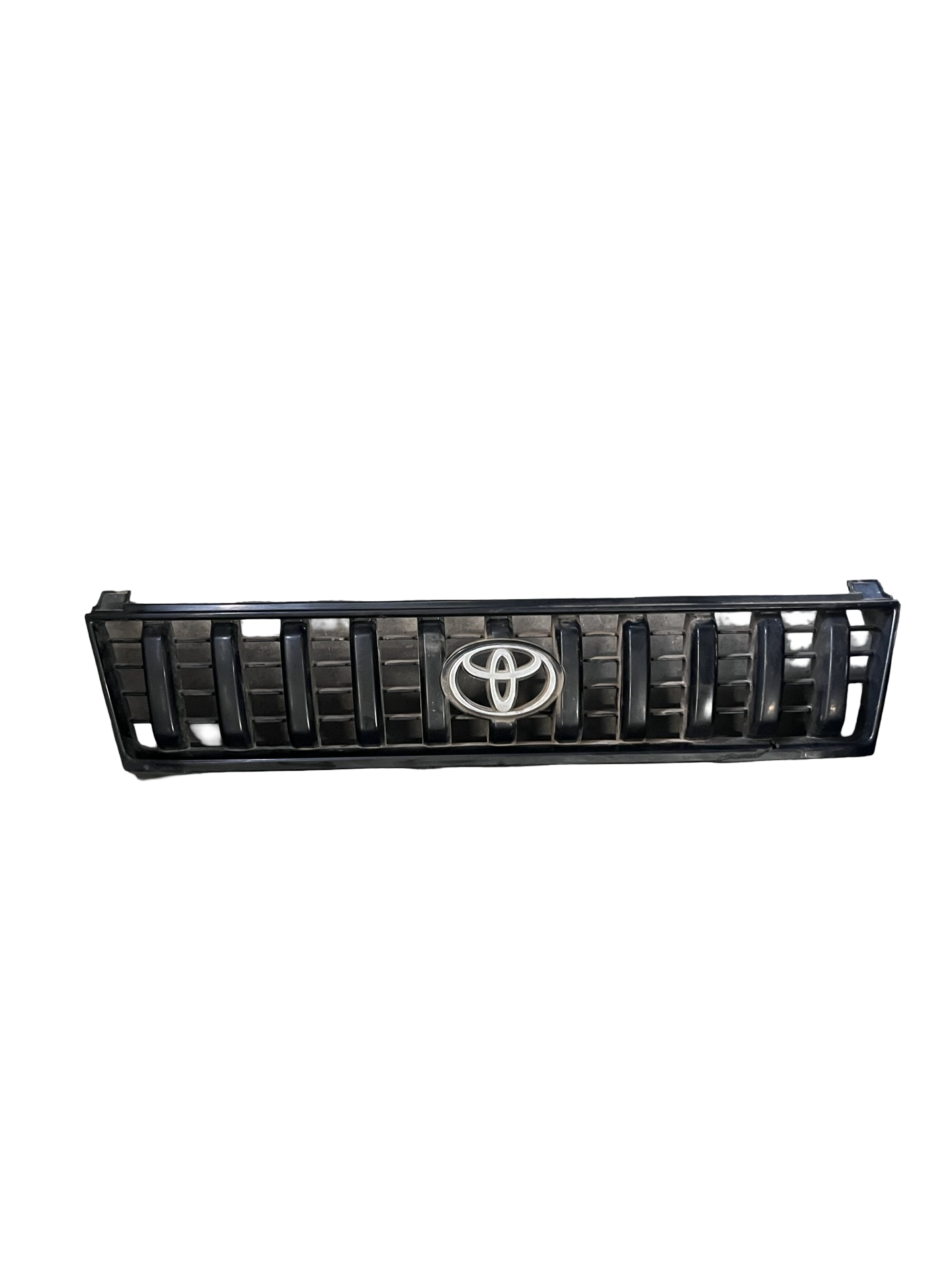 Grila Fata Toyota Land Cruiser J90 1996–2002 - CRAPATA PARTEA DE JOS