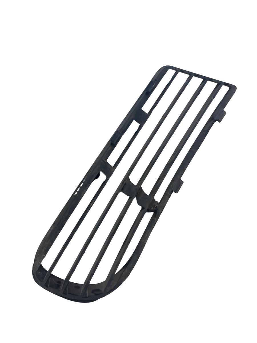 Grila proiector dreapta fata CU DEFECT SEAT ALHAMBRA 7V8, 7V9 1996 - 2010 7M7853683