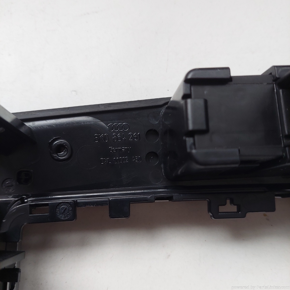 Grila timonerie AUDI A5/S5 (8T3) [ 2007 - 2017 ] OEM 8k0864261 – foto 2