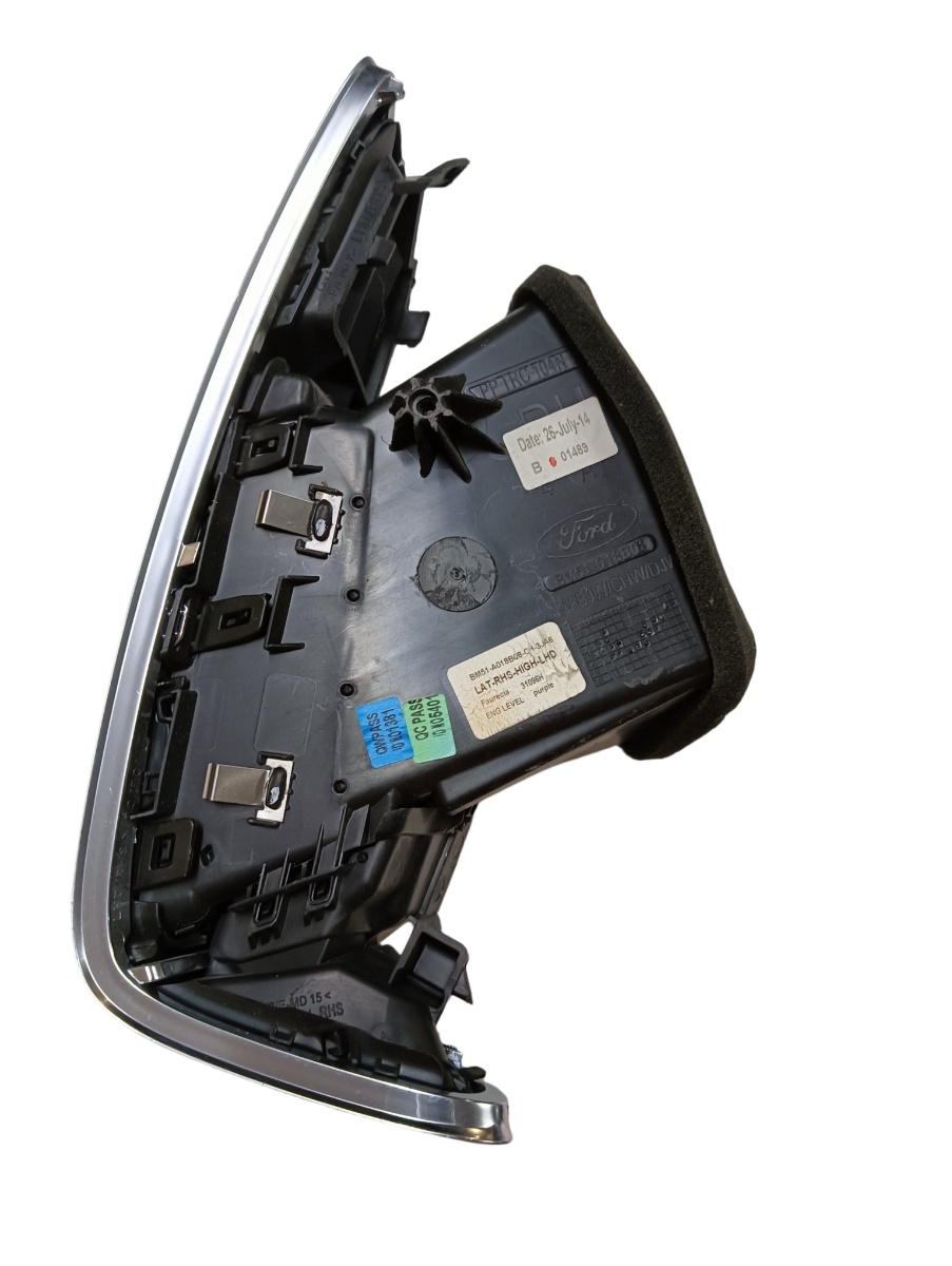 Grila ventilatie  dreapta fata FORD FOCUS III Saloon 2010 - > Bm51018b08 – foto 2