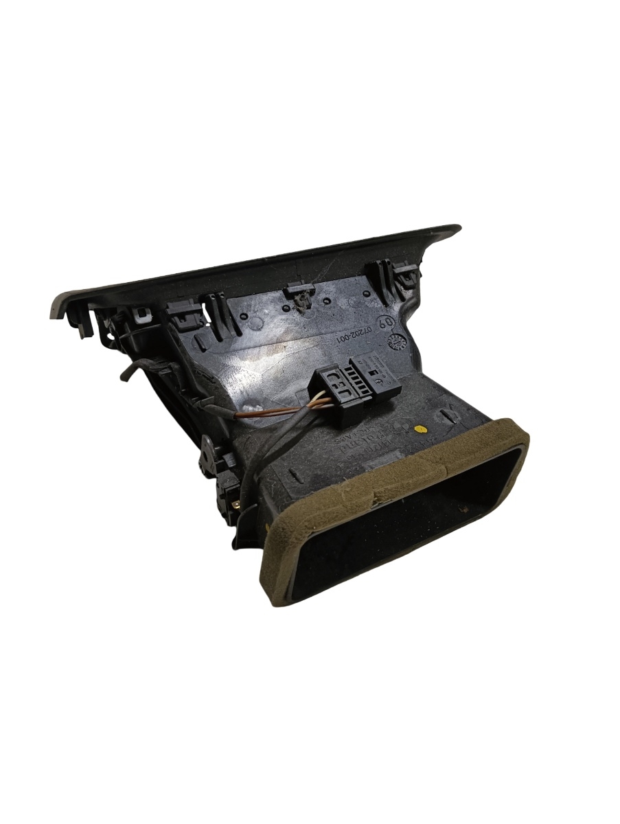 Grila ventilatie  stanga fata BMW 7 V F01, F02, F03, F04 2008 - 2015 – foto 2