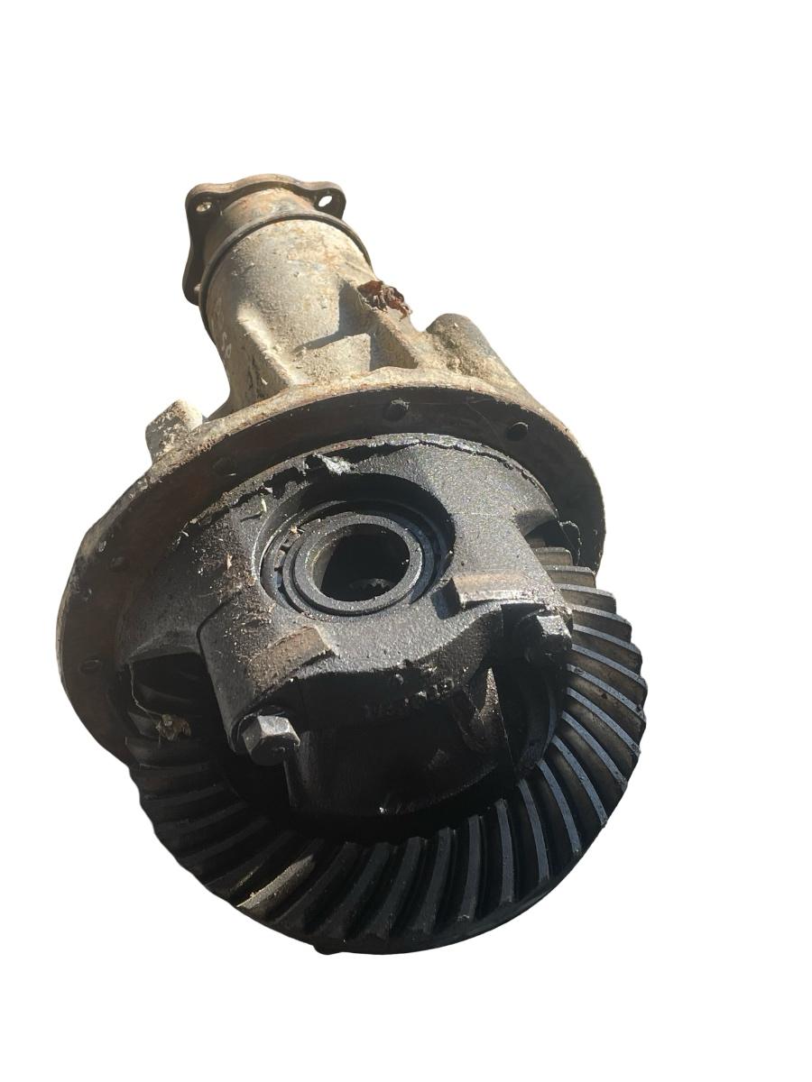 Grup diferential spate ISUZU TROOPER 1991 2.6benzina RAPORT 41/9 – foto 4