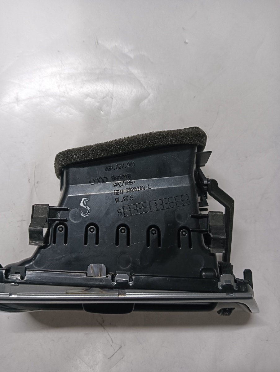Gura ventilatie  stanga fata AUDI A7 Sportback 4GA, 4GF 2010 - 2018 4g8820901 – foto 2