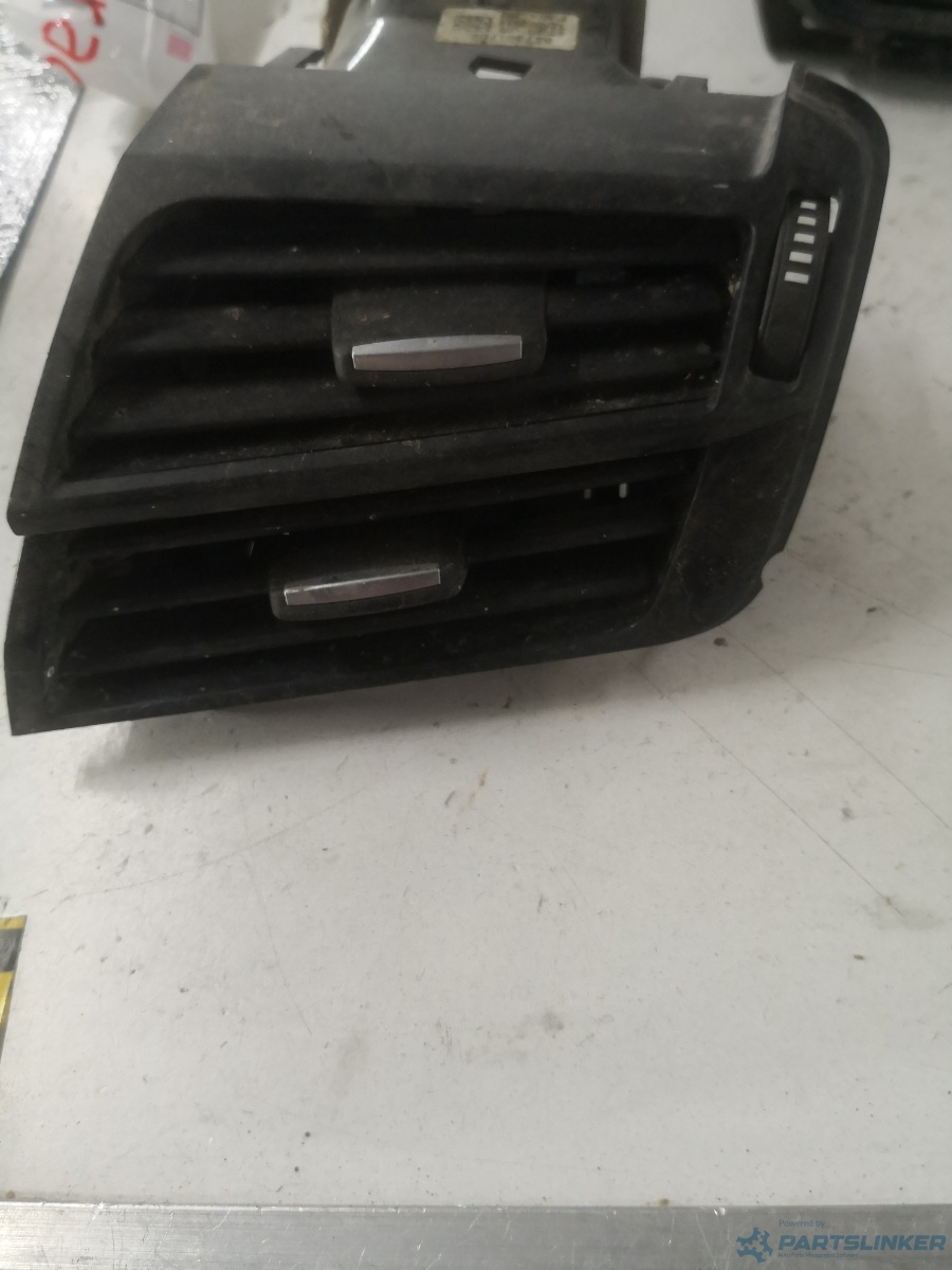 Guri ventilatie dreapta fata BMW X5 III (F15, F85) [ 2012 - 2018 ] OEM 927051709 – foto 2