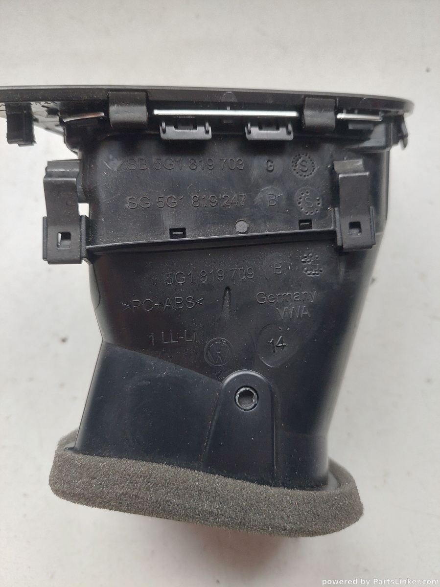 Guri ventilatie stanga fata VOLKSWAGEN GOLF 7 (BA5) [ 2013 - 2017 ] OEM 5g1819703h – foto 2