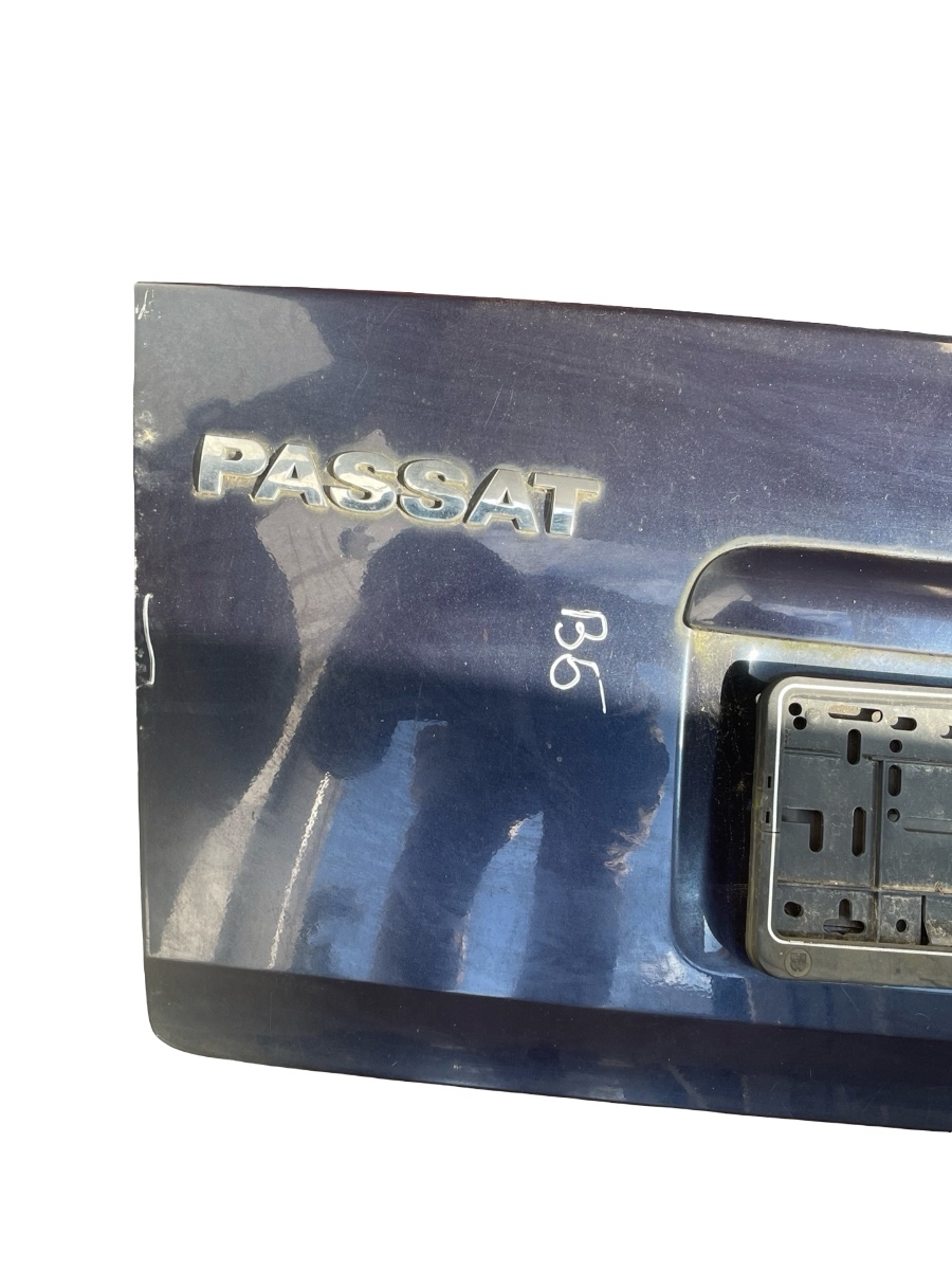 Haion portbagaj VOLKSWAGEN PASSAT B5 SEDAN 1997 - 2001 – foto 4