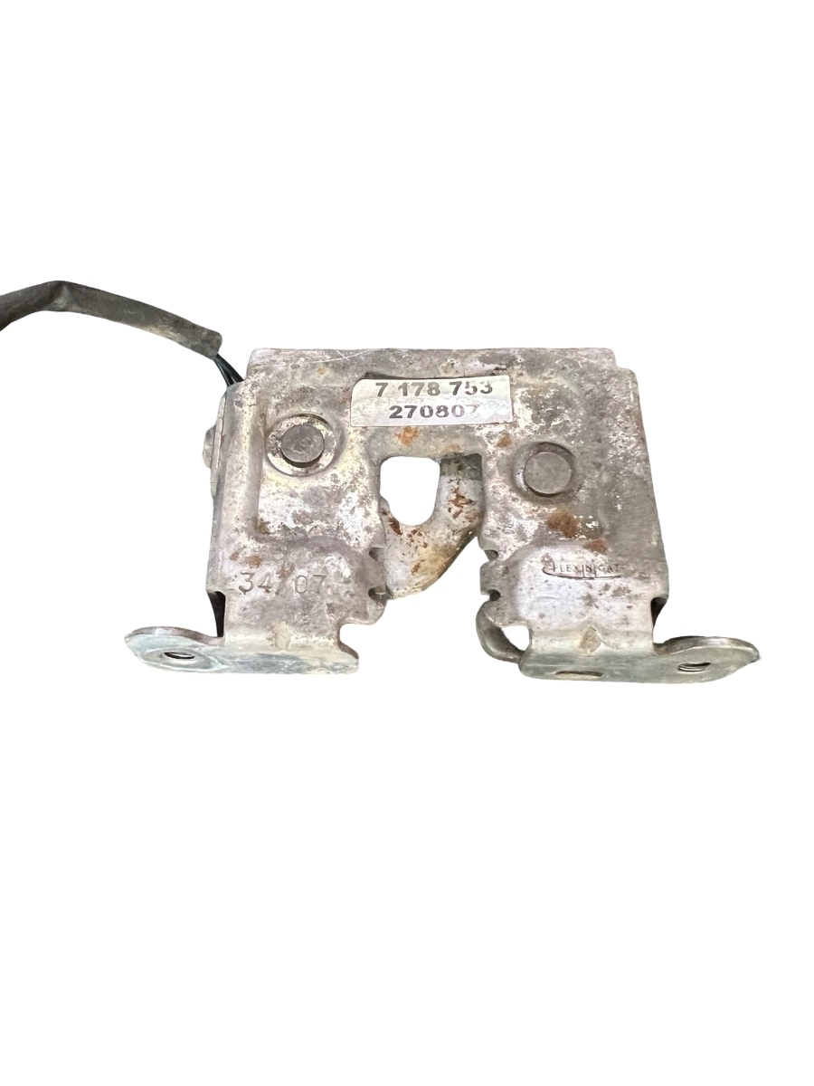 Incuietoare exterioara hayon BMW X5 II E70 2006 - 2013 7178753