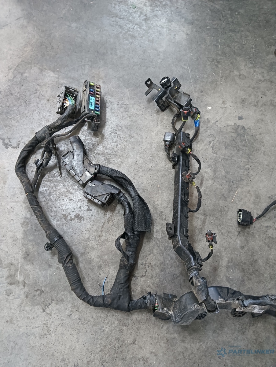 Instalatie electrica motor HYUNDAI i40 1.7 crdi an 2014 (VF) [ 2012 - > ] – foto 2