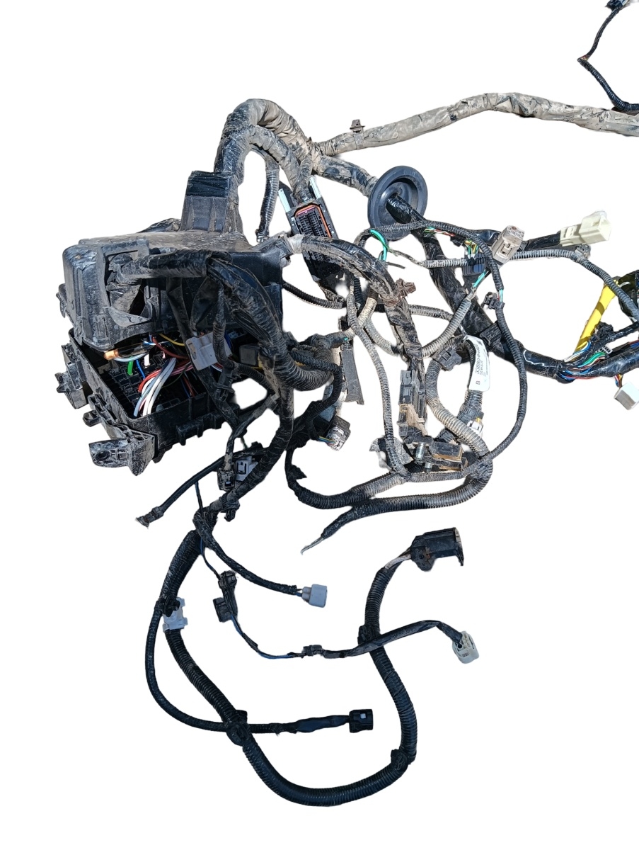 Instalatie electrica motor  SUZUKI VITARA IV Facelift 2018 [ 2018 - 2024 ] 1.4 BOOSTERJET K14D – foto 4