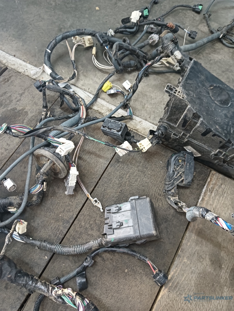 Instalatie electrica motor TOYOTA COROLLA 1.3 i 2015 – foto 4