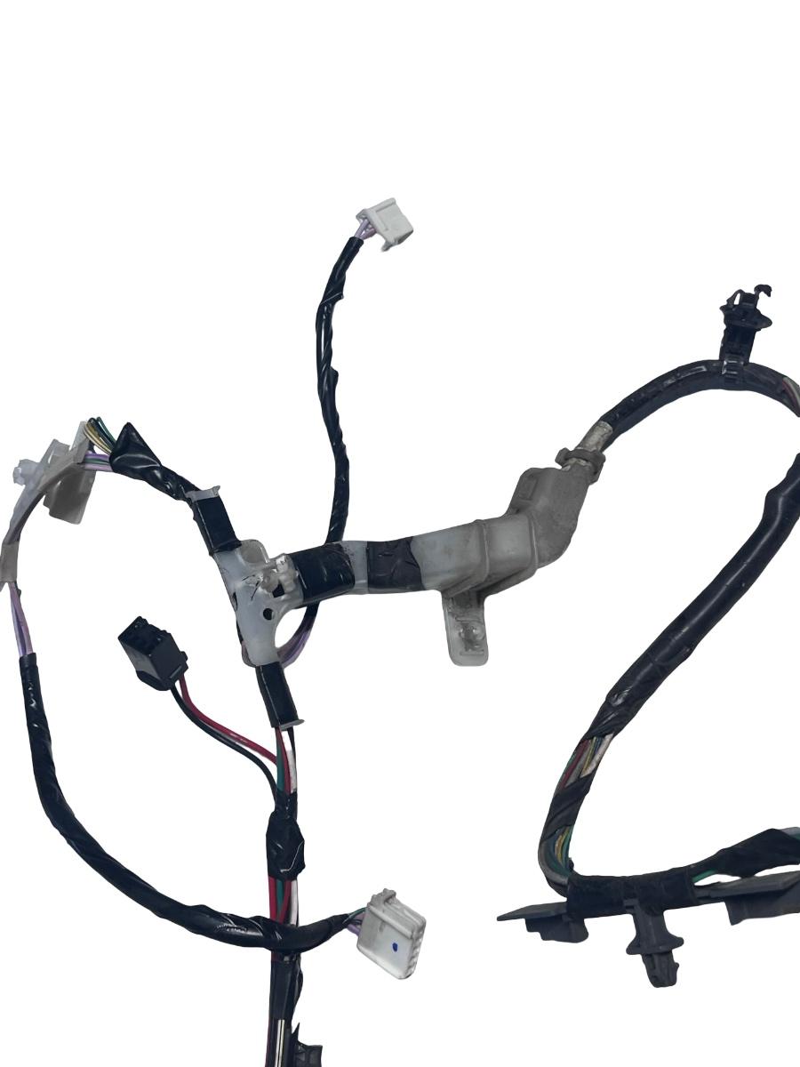 Instalatie electrica portiera dreapta fata TOYOTA AURIS ZWE18_, NZE18_, ZRE18_ 2012 -> 821510Z – foto 3
