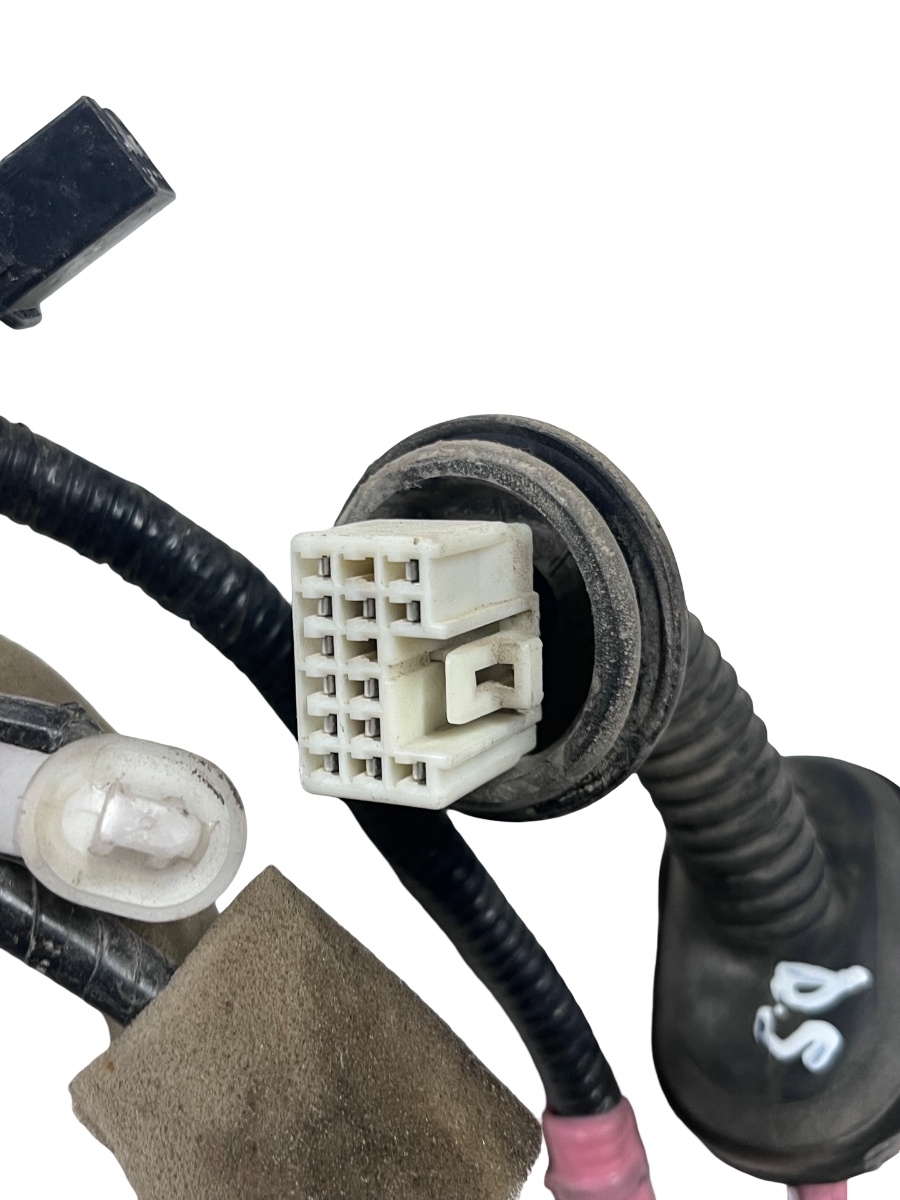 Instalatie electrica portiera dreapta spate TOYOTA LAND CRUISER LJ12_, KZJ12_, TRJ12_, KDJ12_, GRJ12_ 2002 - 8215360190H – foto 3