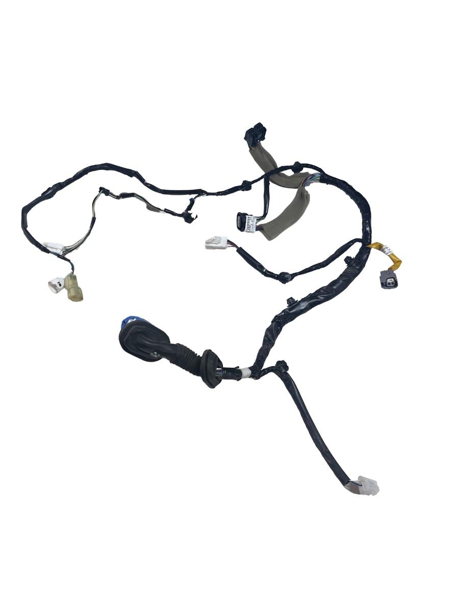 Instalatie electrica portiera stanga fata SUZUKI SX4 S-Cross JY 2023 -> 36756-63T00