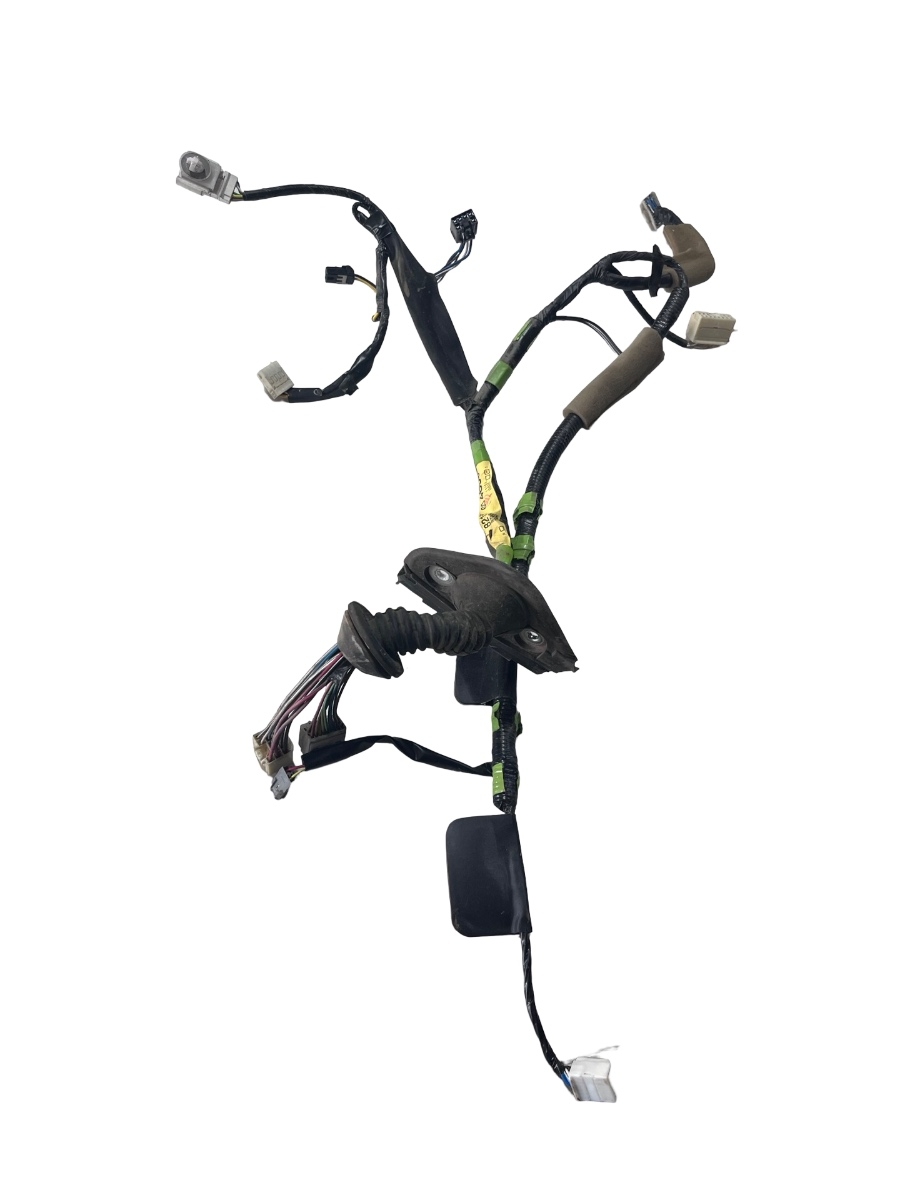 Instalatie electrica portiera stanga fata TOYOTA LAND CRUISER LJ12_, KZJ12_, TRJ12_, KDJ12_, GRJ12_ 2002 - 8215260460J