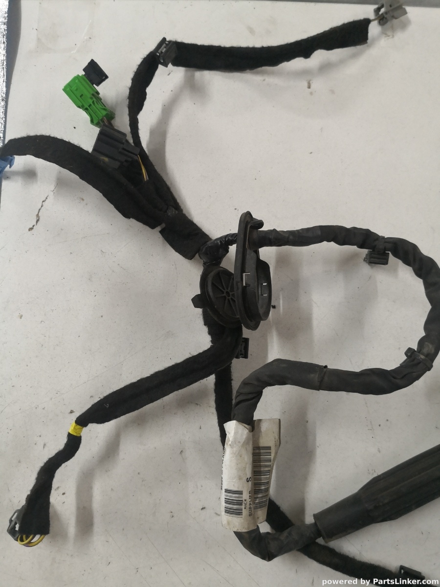 Instalatie electrica usa dreapta fata VOLVO V40 Hatchback (525, 526) [ 2012 - > ] OEM 31334104 – foto 2