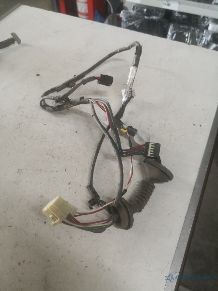 Instalatie electrica usa dreapta spate TOYOTA HILUX VII Pickup (_N1_, _N2_, _N3_) [ 2004 - > ] OEM 821530k020 – foto 2