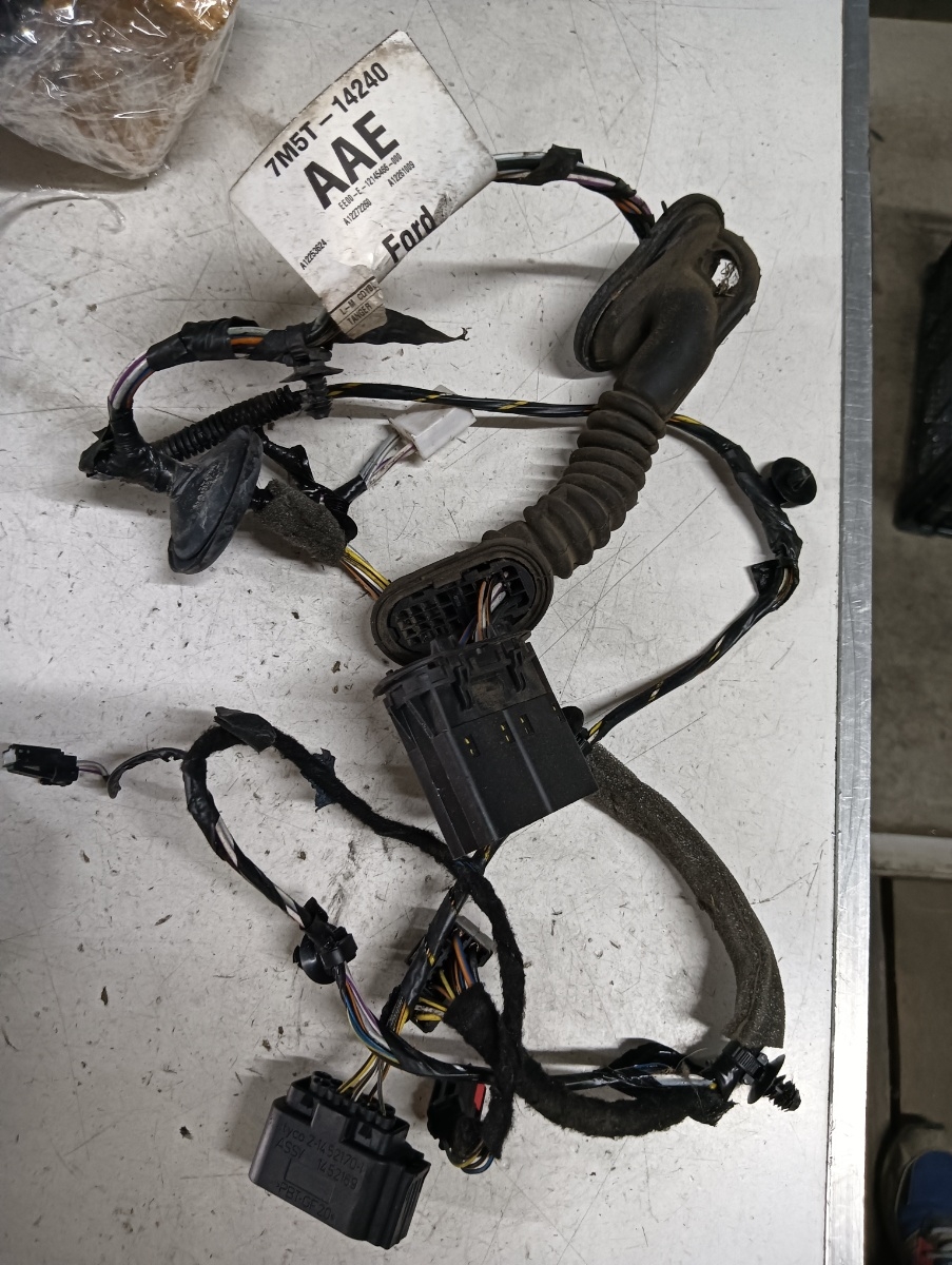 Instalatie electrica usa stanga spate FORD KUGA I [ 2008 - 2012 ] OEM 7m5t14240