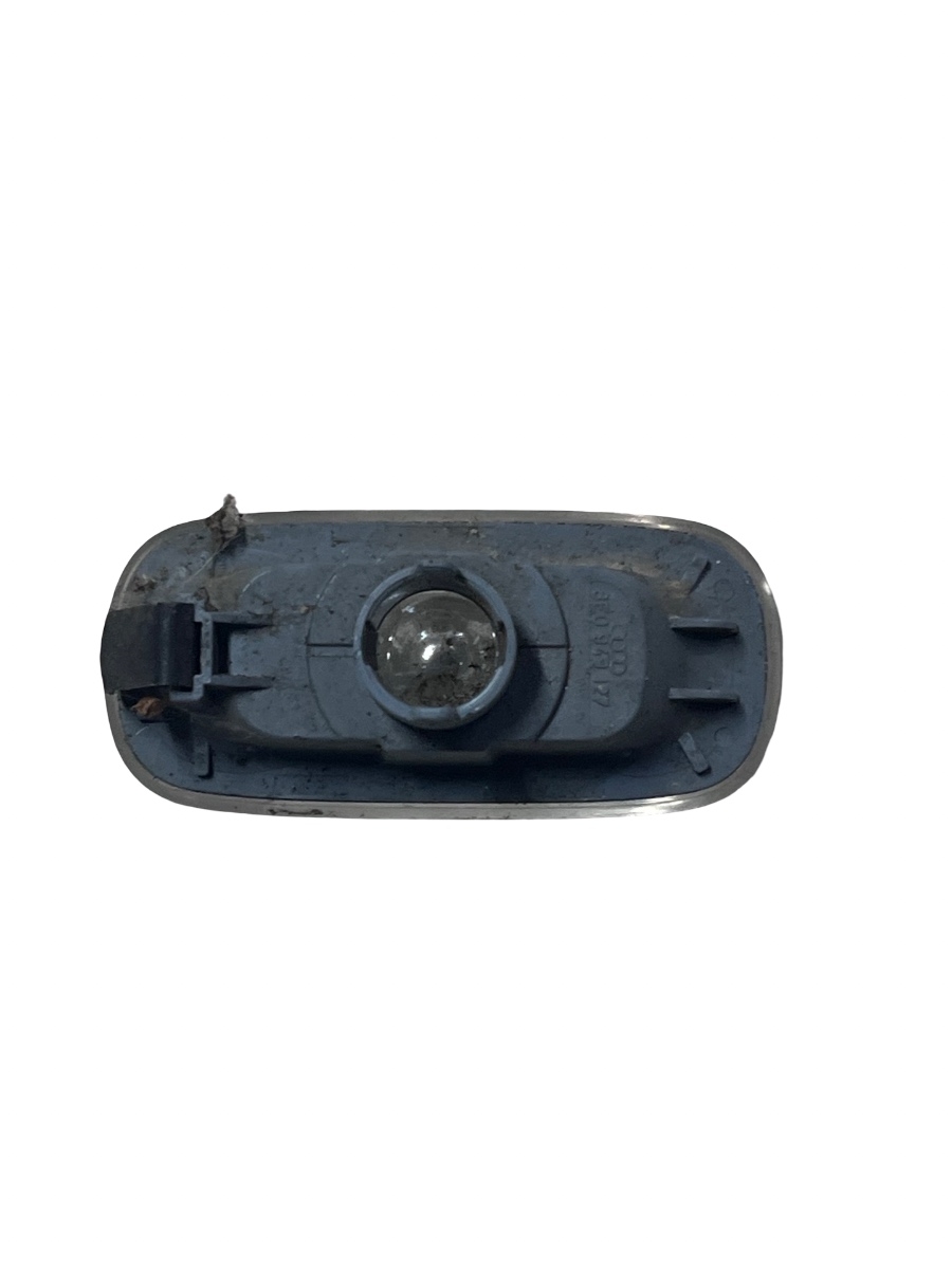 Lampa de semnalizare aripa fata VOLKSWAGEN GOLF IV 1J1 1997 - 2007 – foto 2