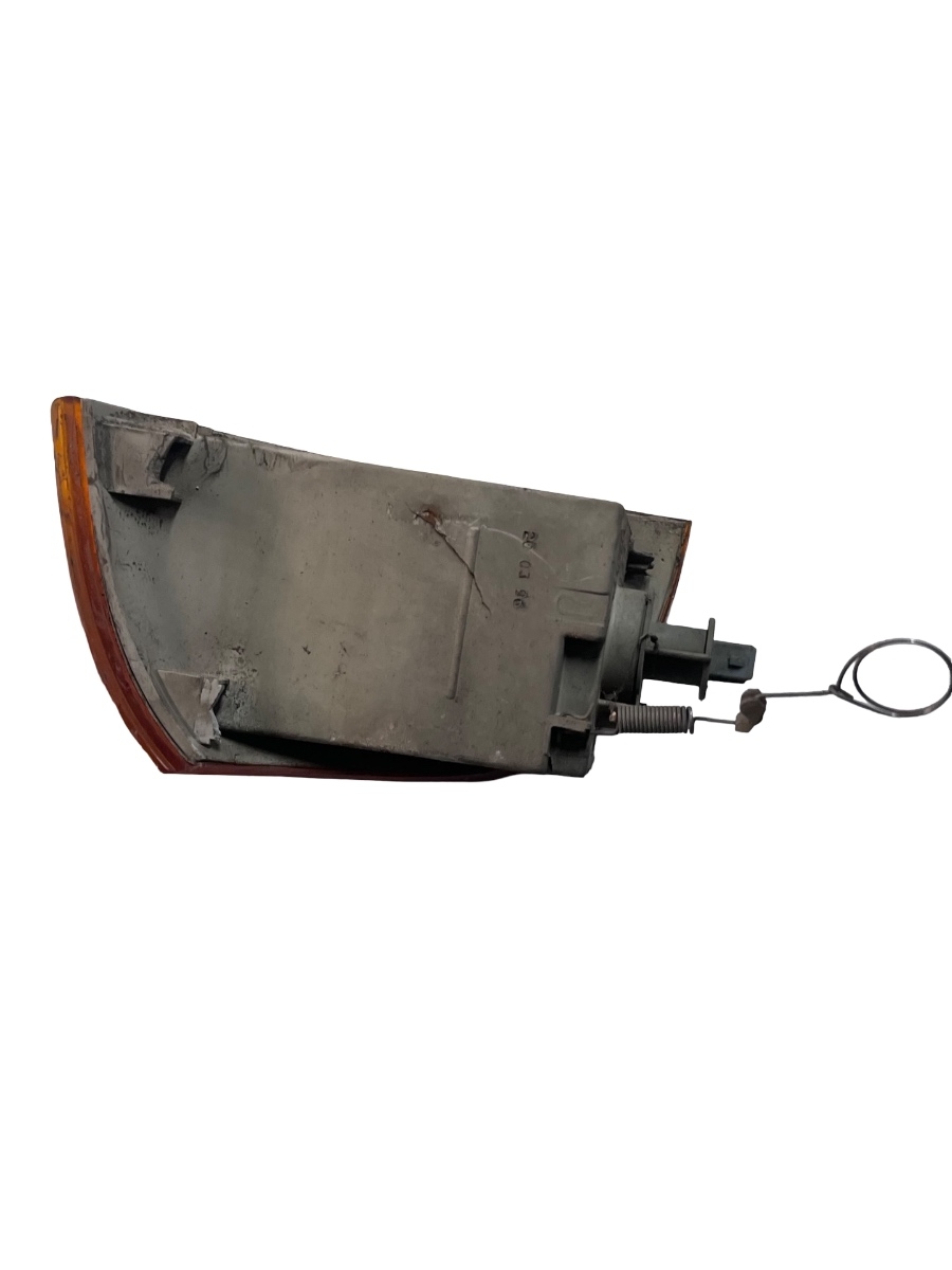 Lampa de semnalizare dreapta fata FIAT PUNTO 176_ 1993 - 1999 (Crapata carcasa spate) – foto 3