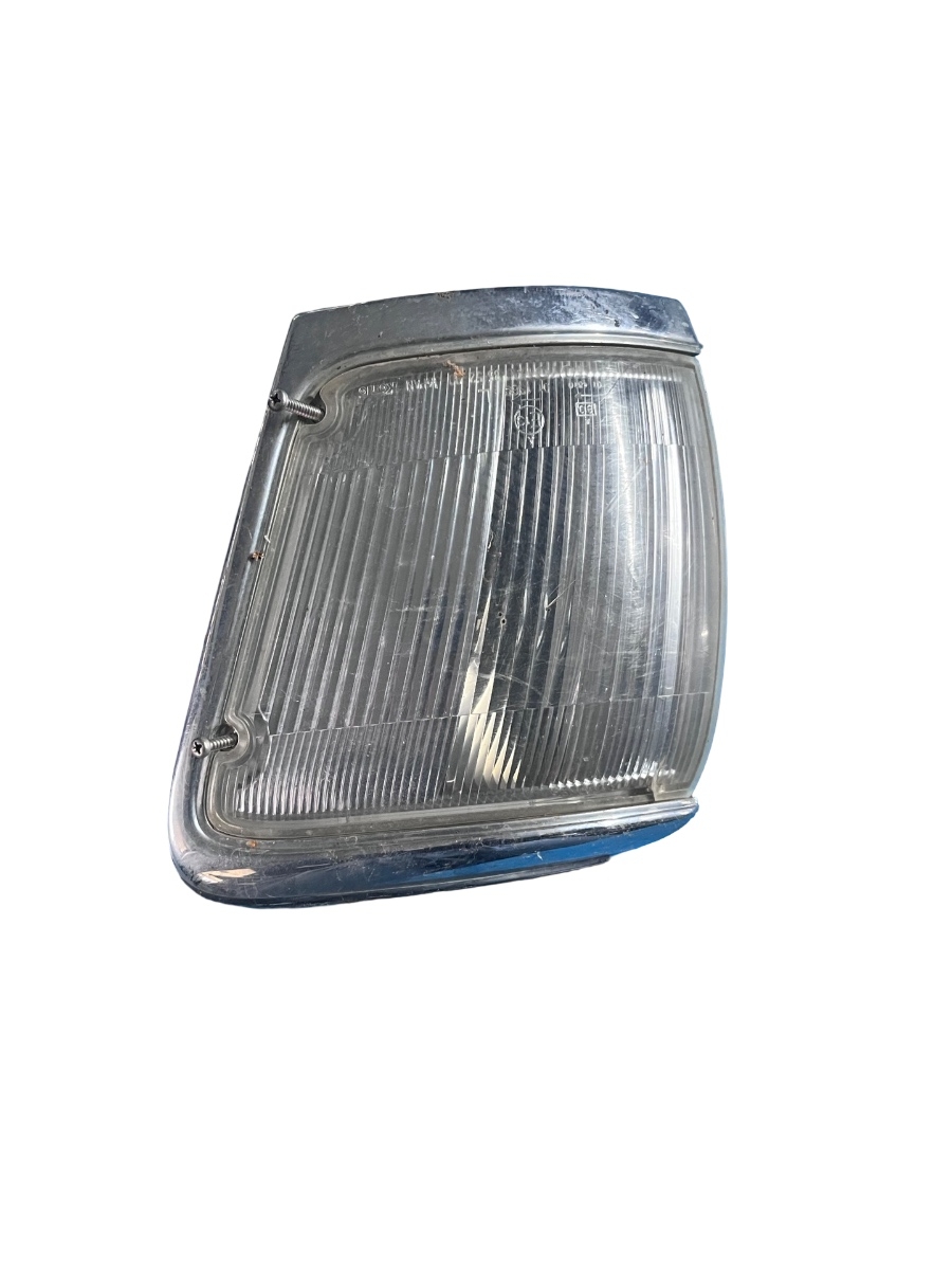 Lampa de semnalizare  stanga fata TOYOTA 4 RUNNER _N1_ 1987 - 1996 – foto 2