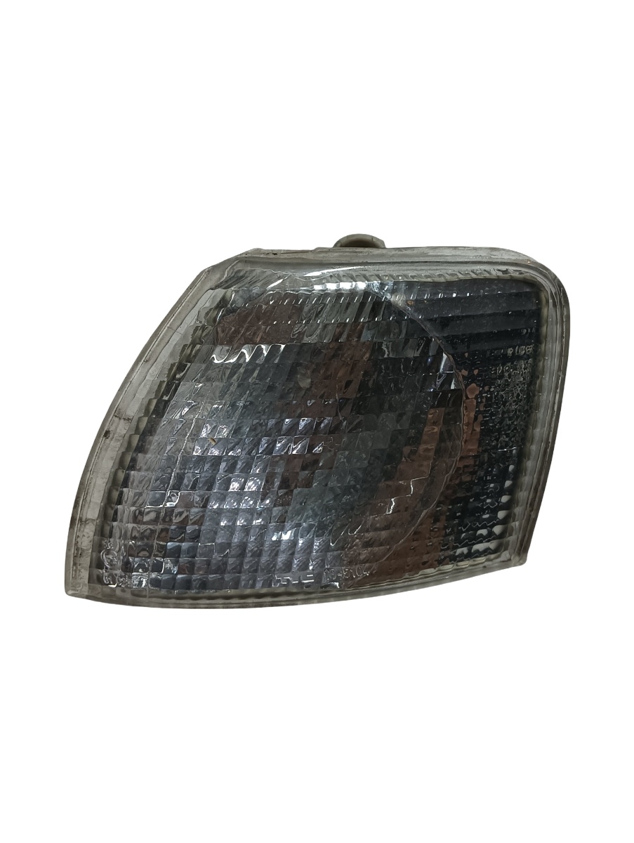 Lampa de semnalizare stanga fata VOLKSWAGEN PASSAT 3B3 2000 - 2005 185104b