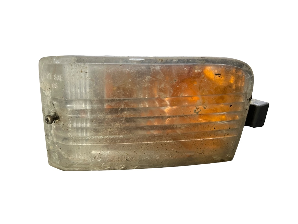 Lampa de semnalizare stanga TOYOTA RAV 4 II _A2_ 2000 - 2005
