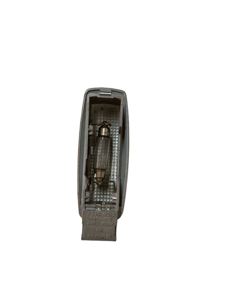 Lampa interioara portbagaj VOLKSWAGEN PASSAT 3B2 1996 - 2001 VAG 3b9947101a – foto 2