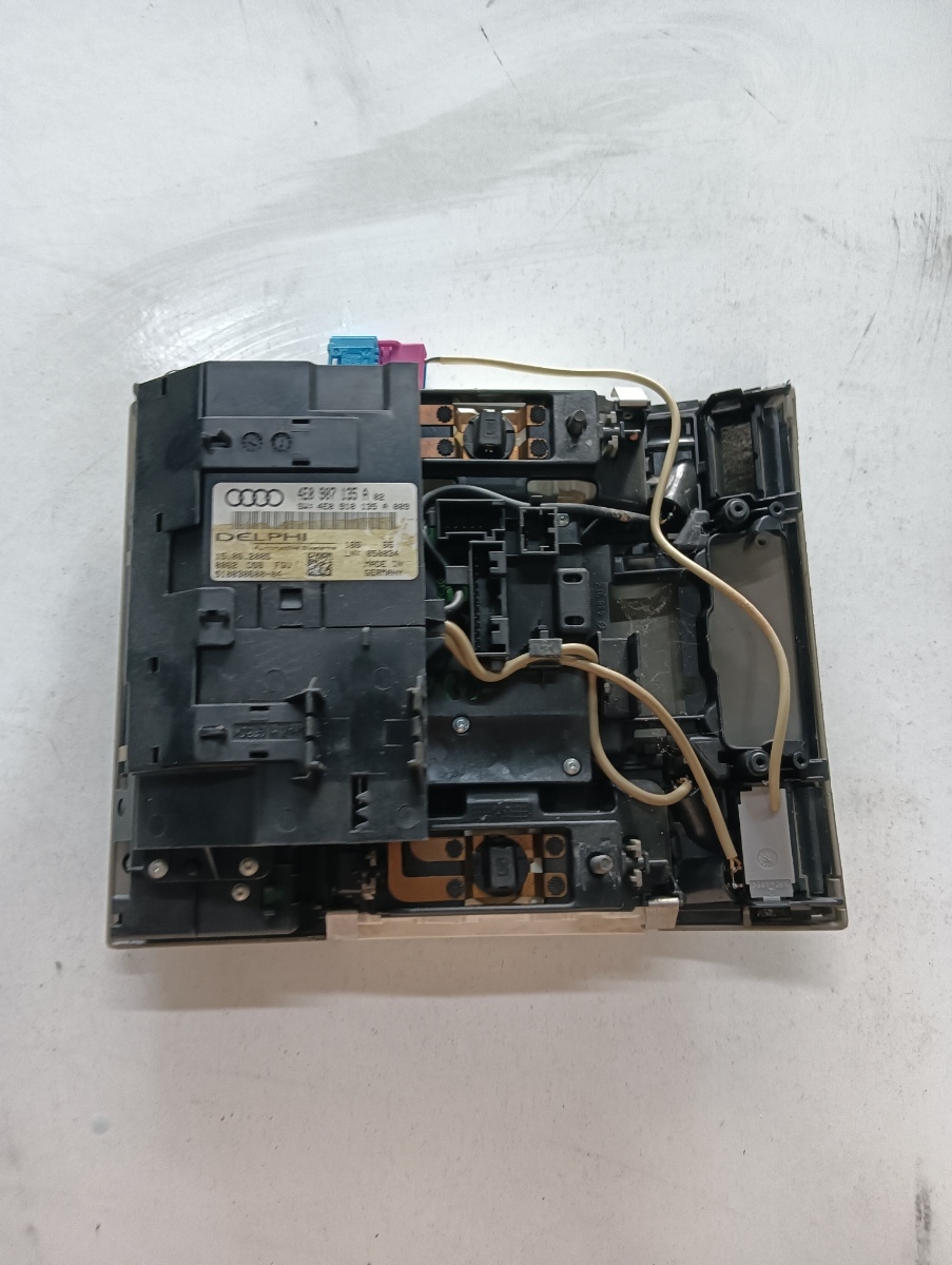 Lampa plafon AUDI A8 II 4E2, 4E8 2002 - 2010 4e0907135a – foto 2