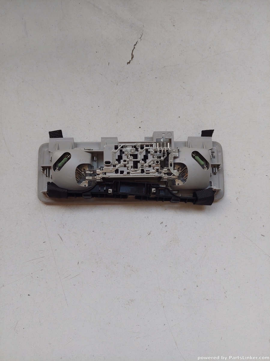 Lampa plafon spate VOLKSWAGEN GOLF VAN VII Variant (BA5) [ 2013 - 2017 ] VW OEM 5g0947291 – foto 2