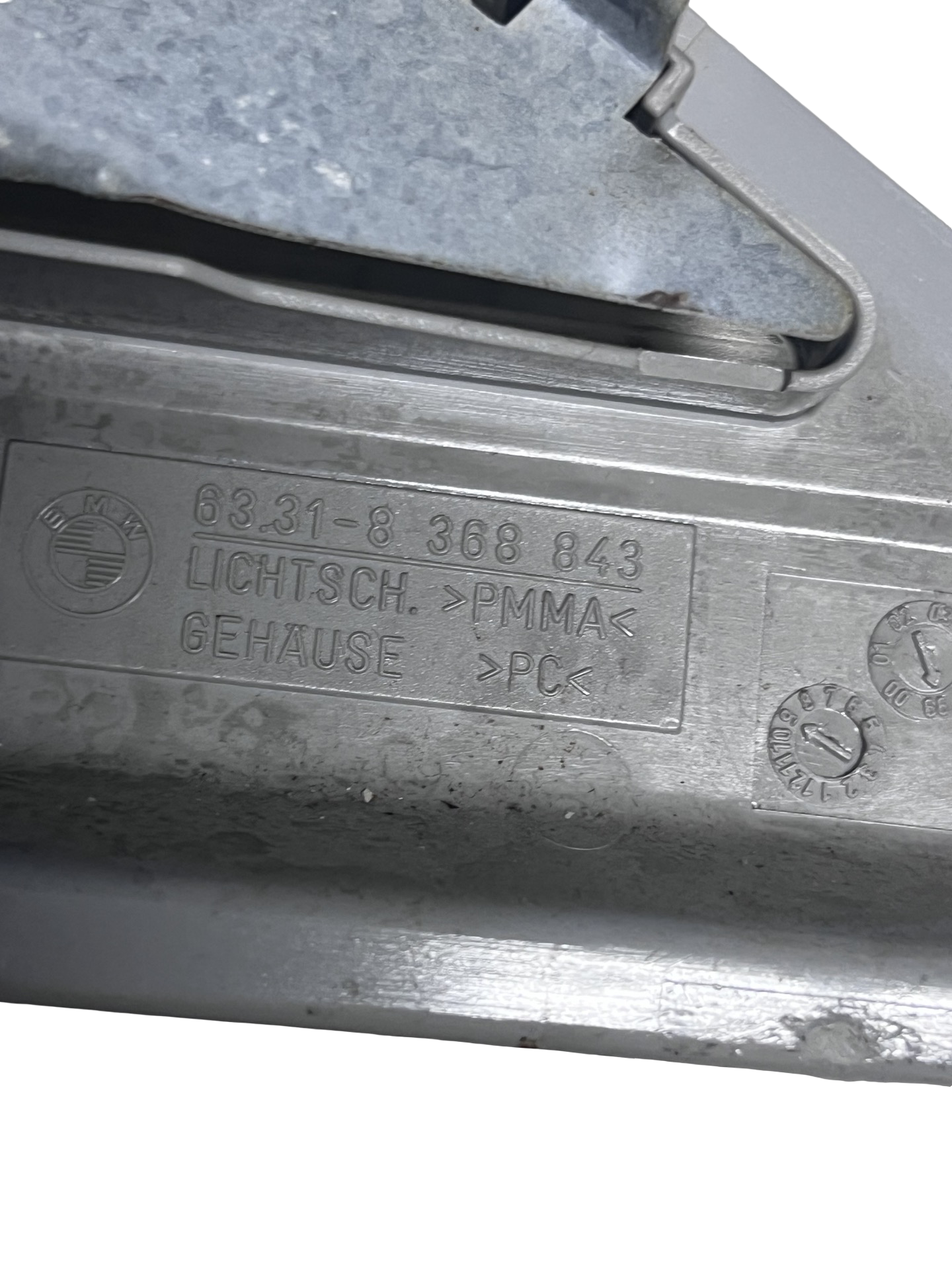 Lampa plafon stânga spate BMW SERIA 7 E38 1994–2001 - cod: 8368843 – foto 2