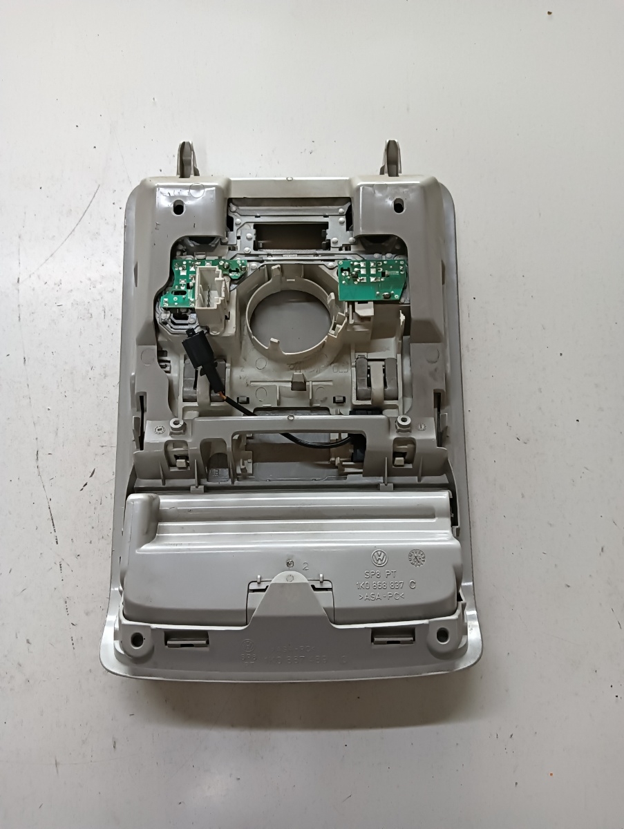 Lampa plafon VOLKSWAGEN GOLF V 1K1 2003 - 2009 1k0868837c – foto 2