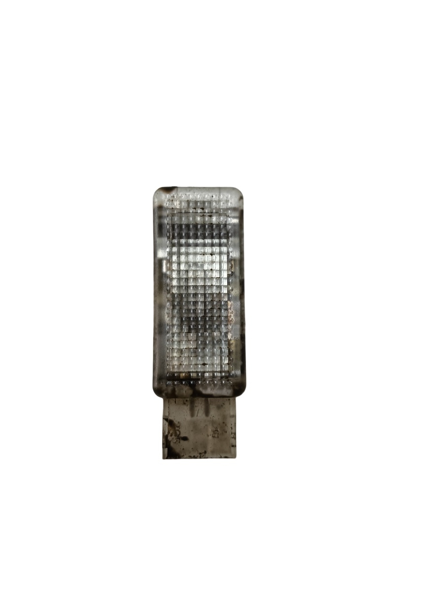 Lampa portbagaj  VOLKSWAGEN TOUAREG 7P5, 7P6 2010 - 2018