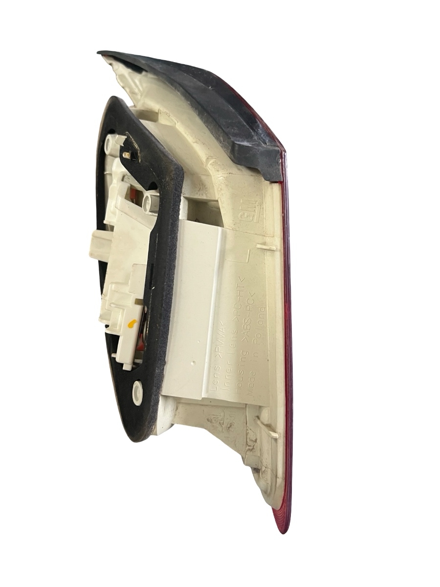 Lampa spate hayon / Stop stanga spate OPEL ASTRA J P10 2009 - 2015 – foto 2