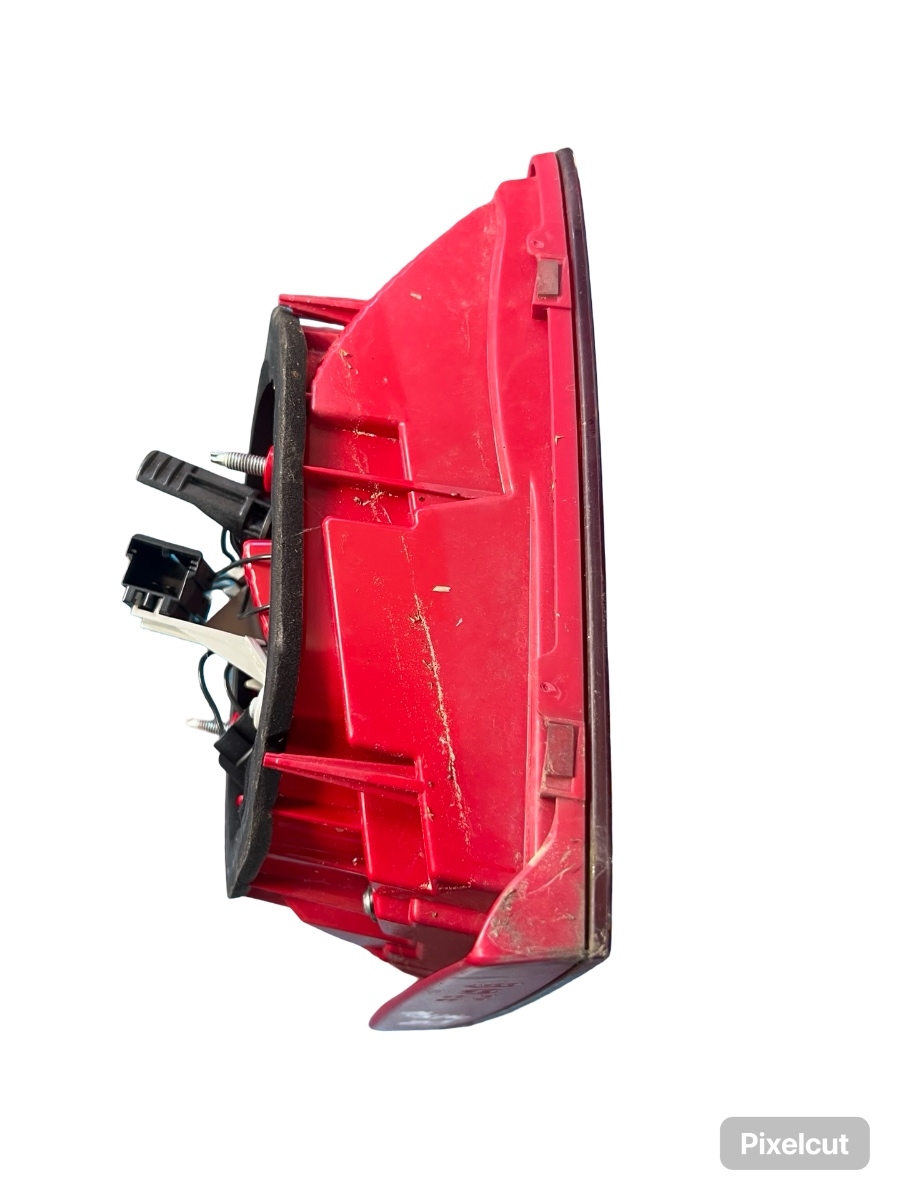 Lampa spate / Stop dreapta Hayon VOLKSWAGEN PASSAT 362 2010 - 2014 3AE945094J – foto 2