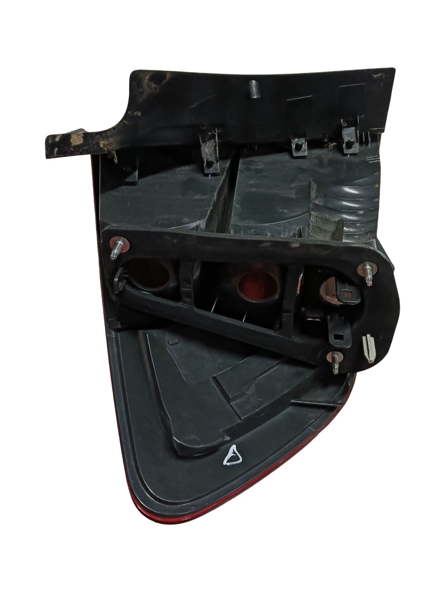 Lampa spate / Stop dreapta spate cu defect BMW X1 I E84 2009 - 2015 – foto 2