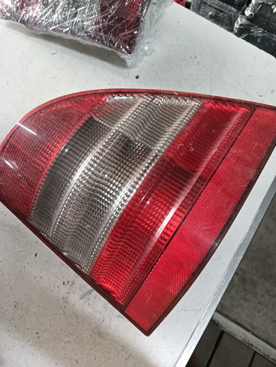 Lampa spate / stop dreapta spate MERCEDES-BENZ M-CLASS (W163) [ 1998 - 2005 ] – foto 2