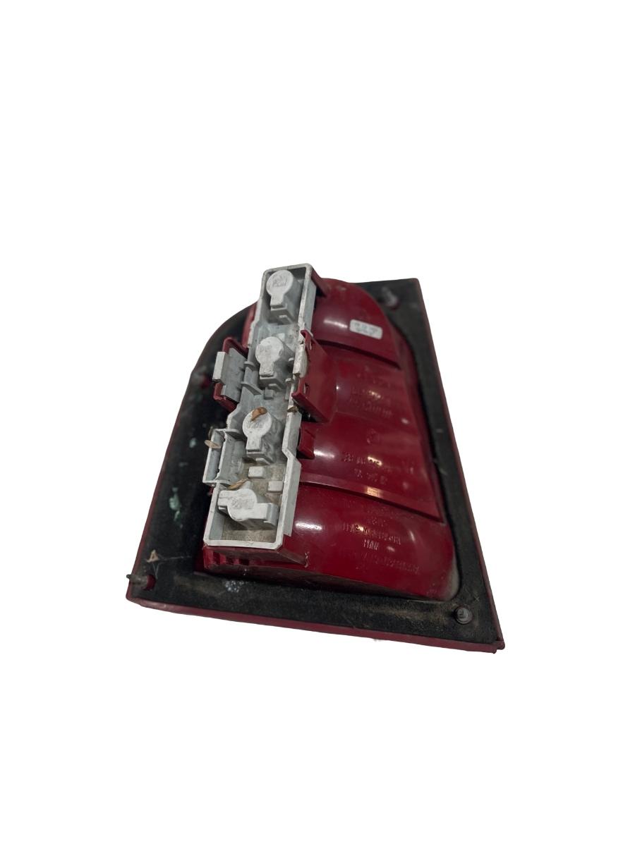 Lampa spate / Stop dreapta spate SKODA OCTAVIA 1U2 1996 - 2010 1U6945096 – foto 2